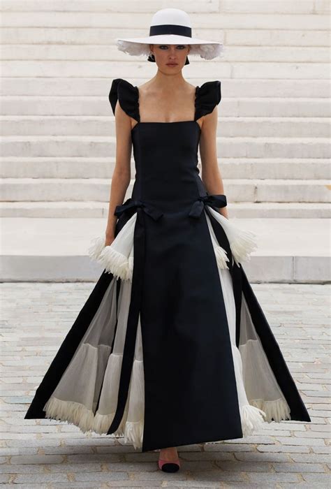 a qui appartient chanel|chanel haute couture histoire.